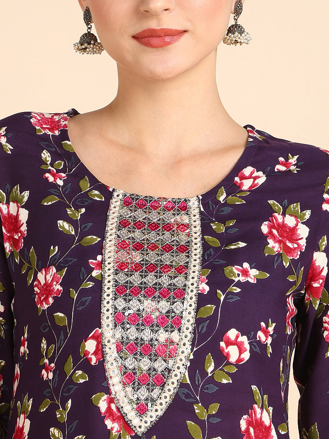 Women Embroidered Printed Rayon Straight Kurta (W1501)