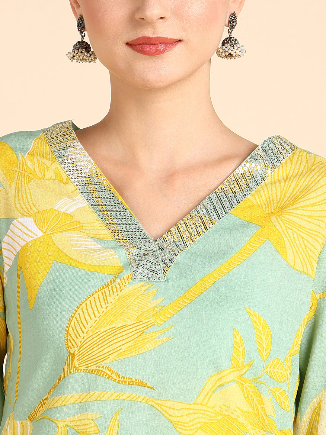 Women Embroidered Printed Rayon Straight Kurta (W1506)