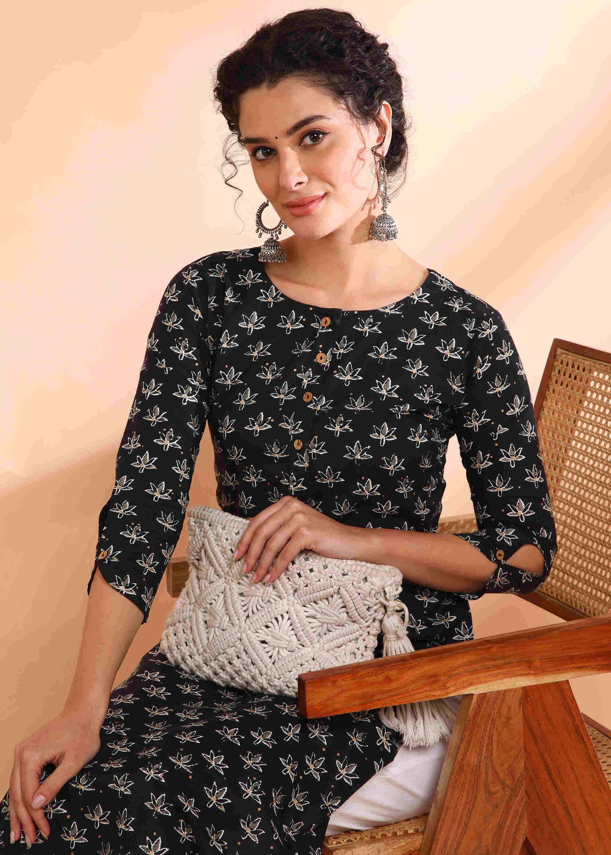 Women Handmade Floral Pure Cotton Straight Black Kurta (W1572)