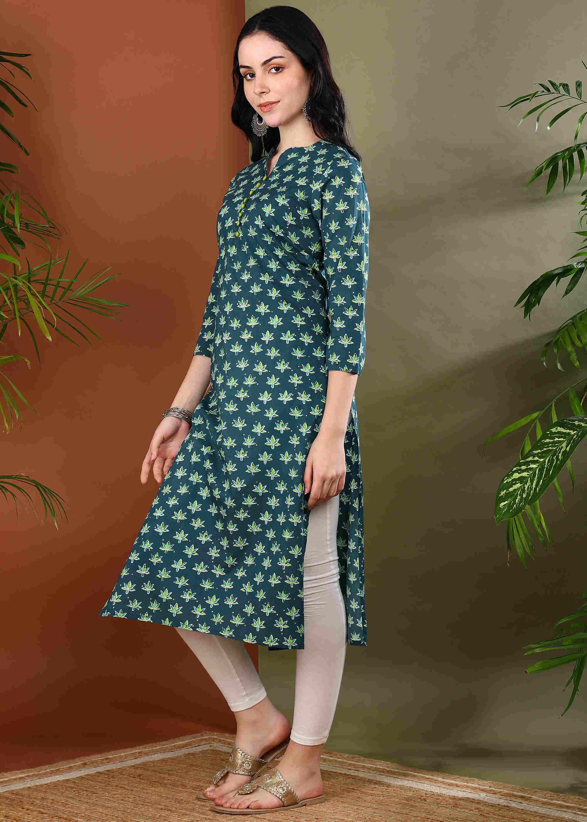 Women Handmade Floral Pure Cotton Straight Green Kurta (W1573)