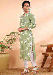 Women Handmade Geometric Pure Cotton Straight Green Kurta (W1585)