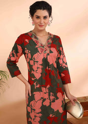 Women Handmade Geometric Pure Cotton Straight Red Kurta (W1594)