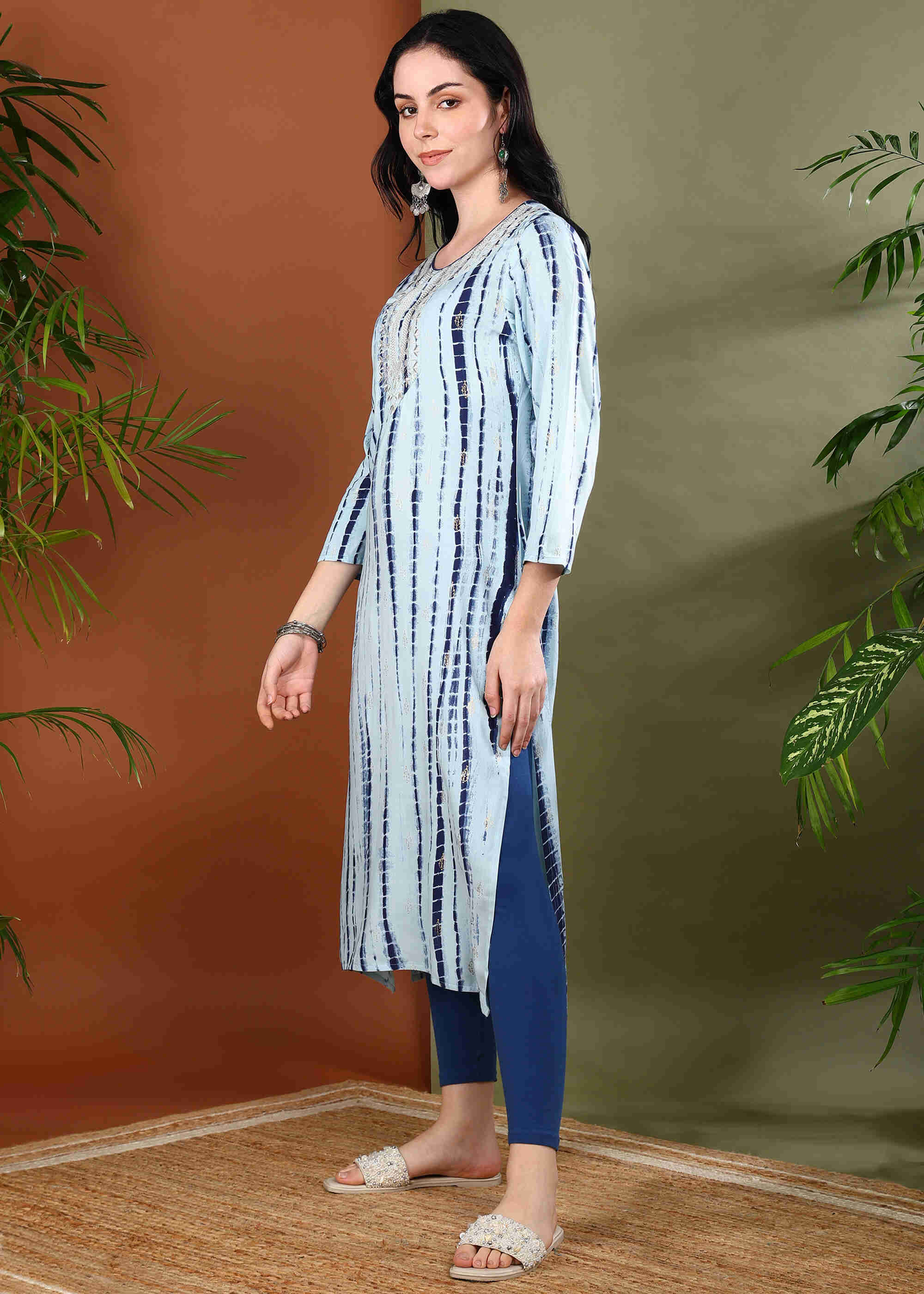 Women Handmade Striped Pure Cotton Straight Blue Kurta (W1595)