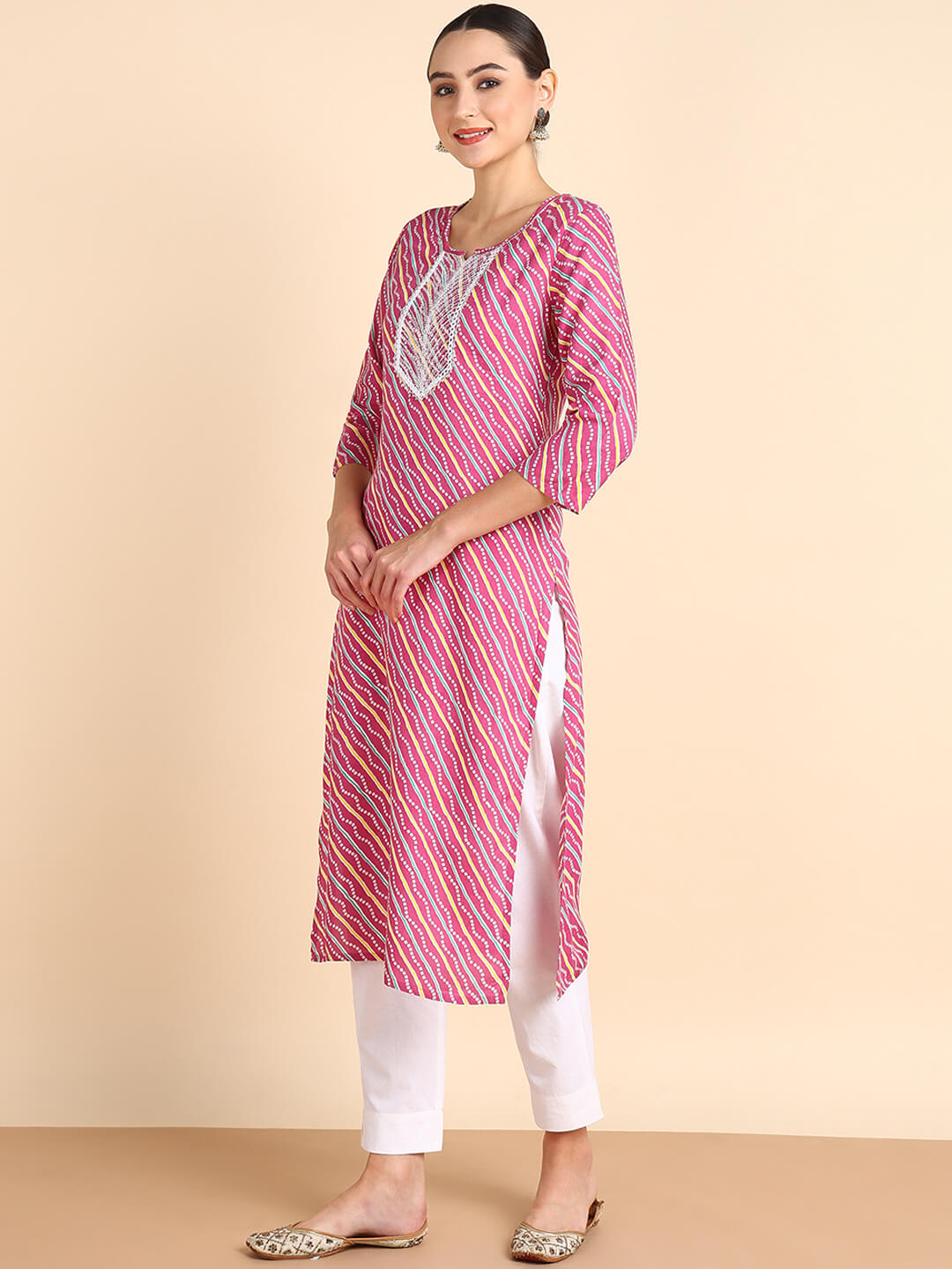 Women Embroidered Printed Rayon Straight Kurta (W1508)