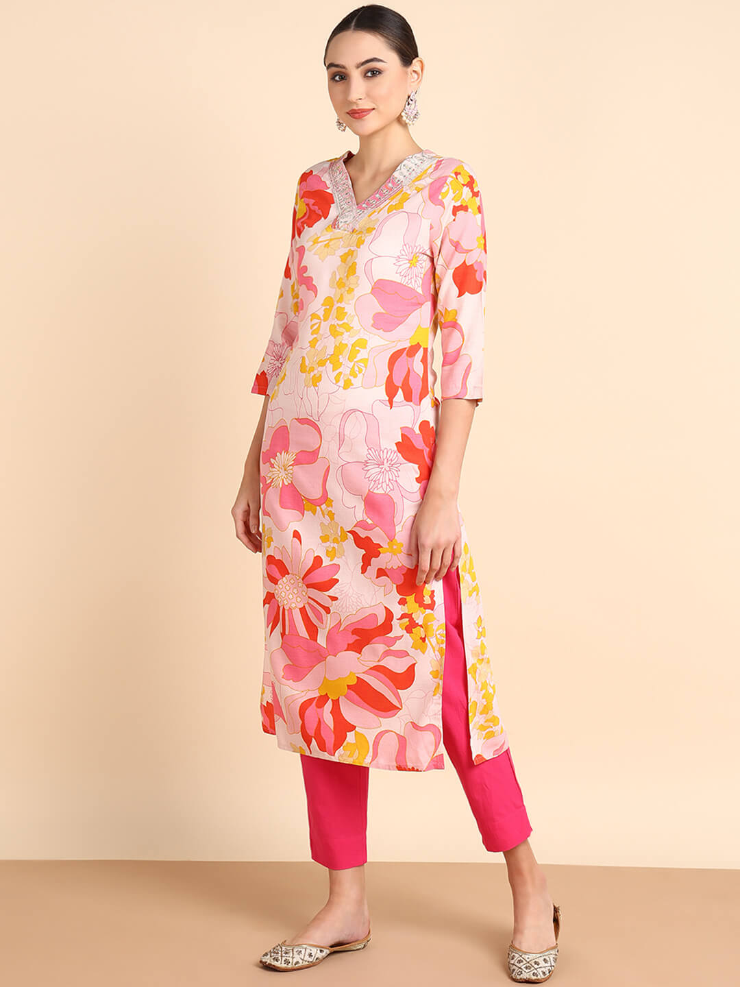 Women Embroidered Printed Rayon Straight Kurta (W1502)