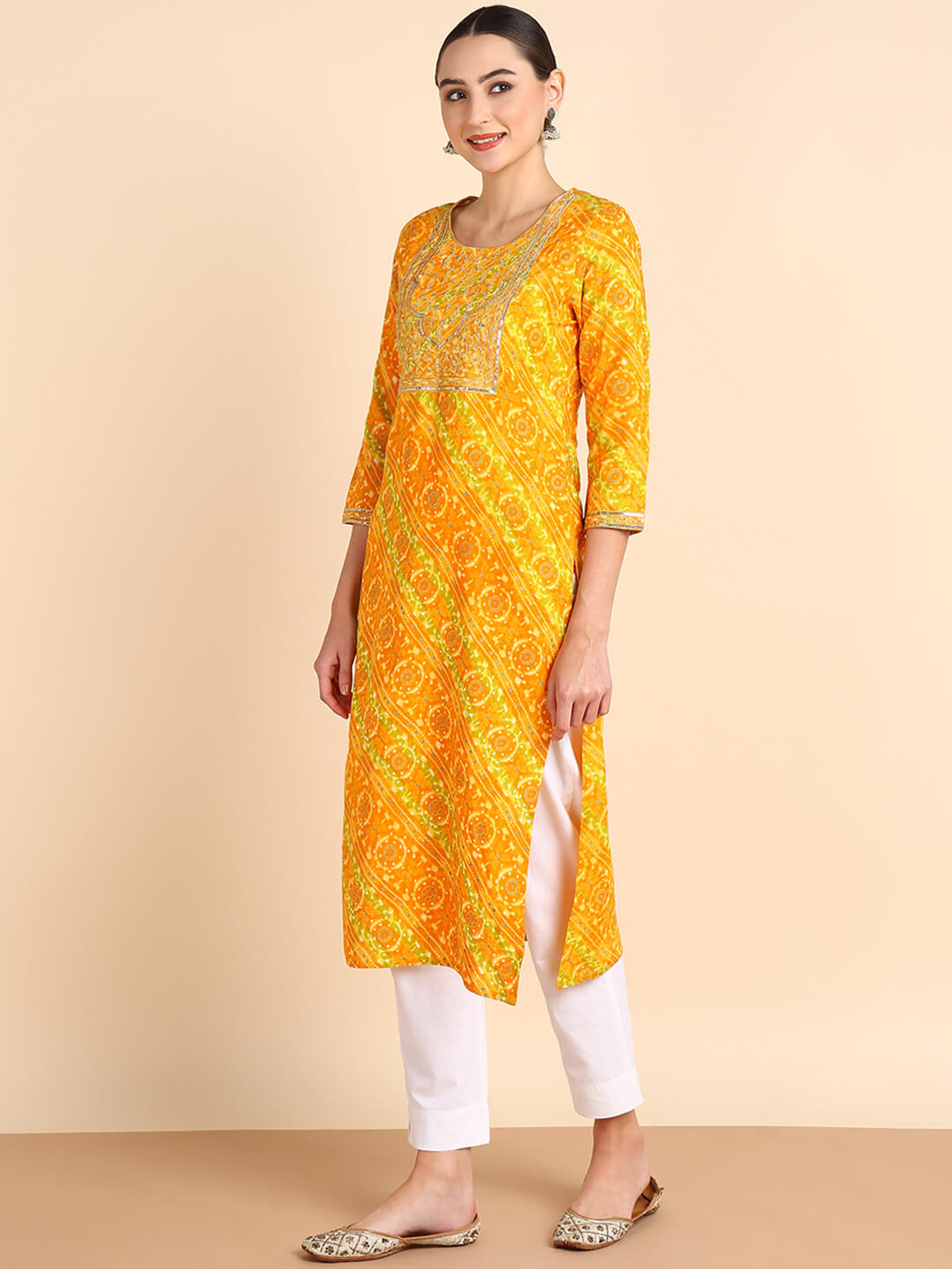 Women Embroidered Printed Rayon Straight Kurta (W1512)