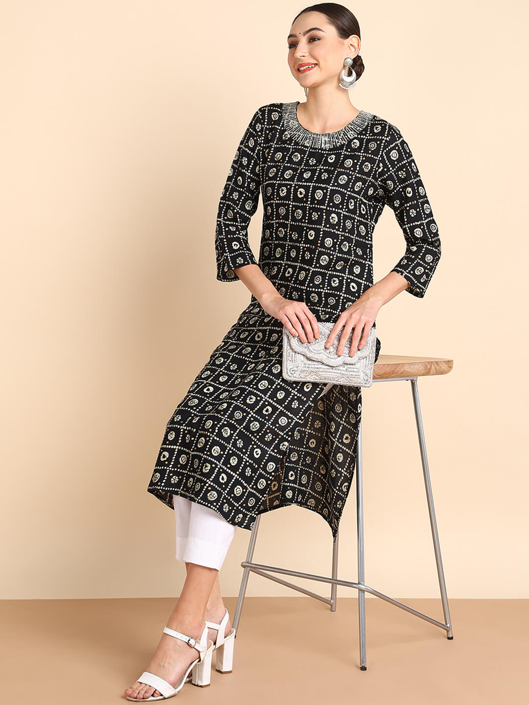 Women Embroidered Printed Rayon Straight Kurta (W1516)