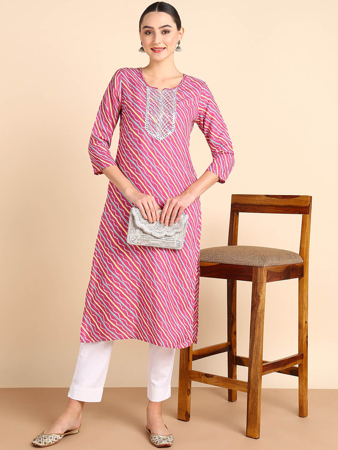 Women Embroidered Printed Rayon Straight Kurta (W1508)