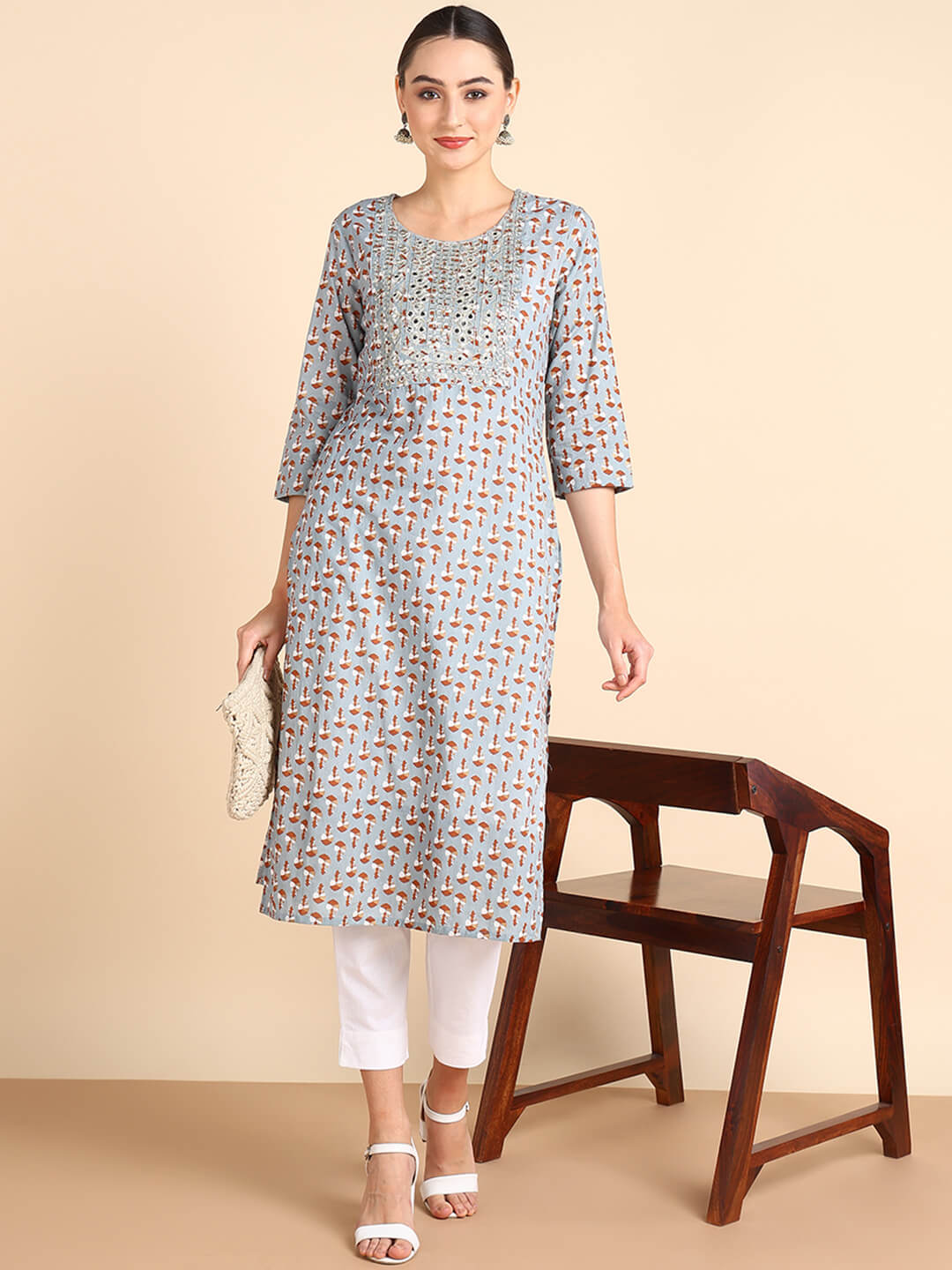 Women Embroidered Printed Rayon Straight Kurta (W1513)