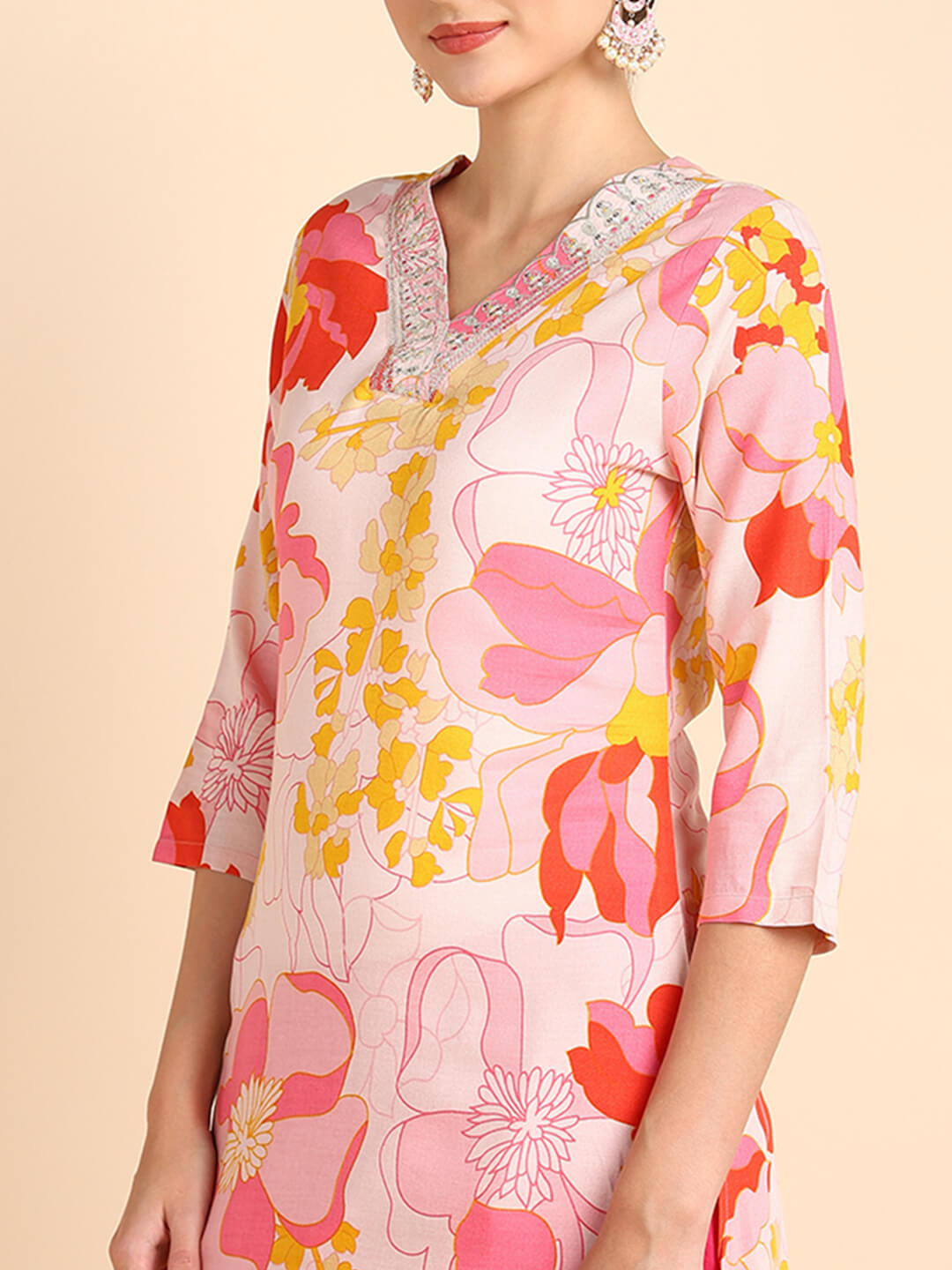 Women Embroidered Printed Rayon Straight Kurta (W1502)